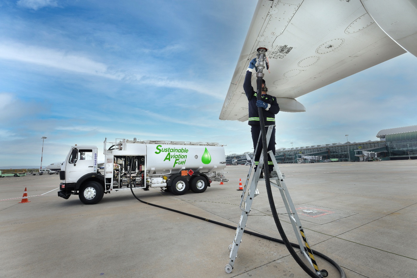 Aviation fuel infrastructure for SAF blending, certification and distribution