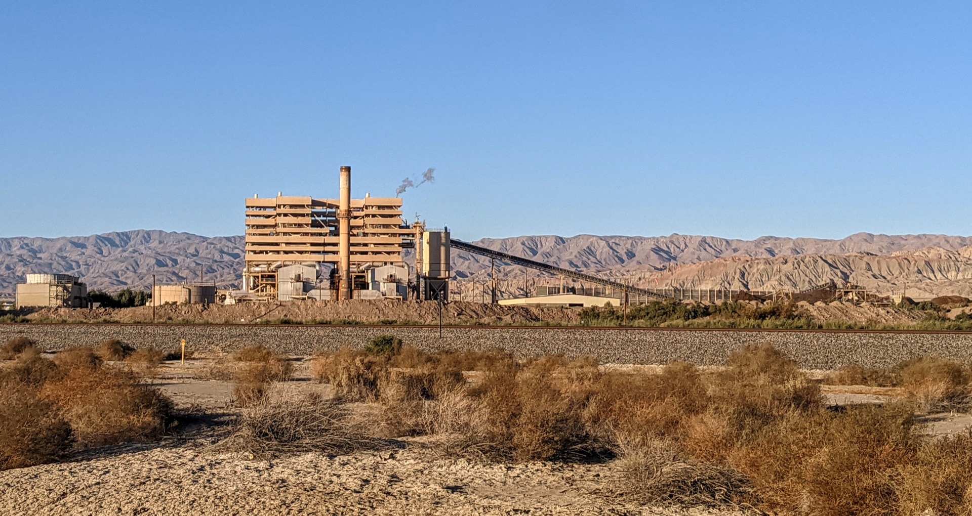 Desert View woody-biomass power plant in Mecca, California, in 2020; eligibility for the new incentive programme remains unverified.